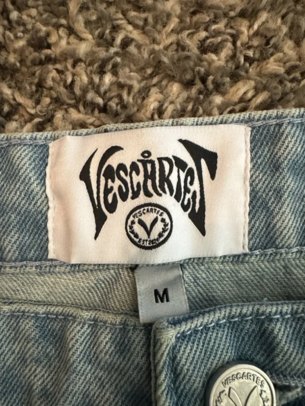 Light Blue Embroidered Men’s Jeans with Pink Floral Detail - Picture 5 of 8